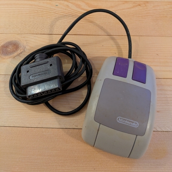 Nintendo Classic Gray and Purple Wired Controller Mouse Pre-owned - Picture 1 of 6
